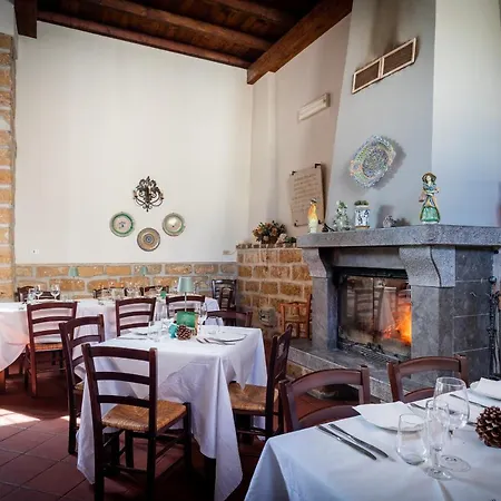 Cefala Farm stay