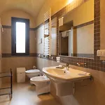 Cefala Bed and Breakfast 4*