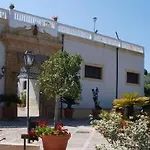 Cefala Bed and Breakfast