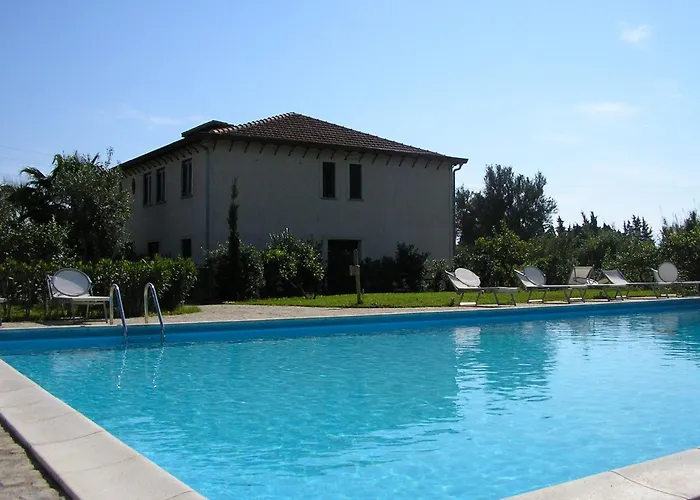 切法拉农庄别墅酒店 农家乐 *